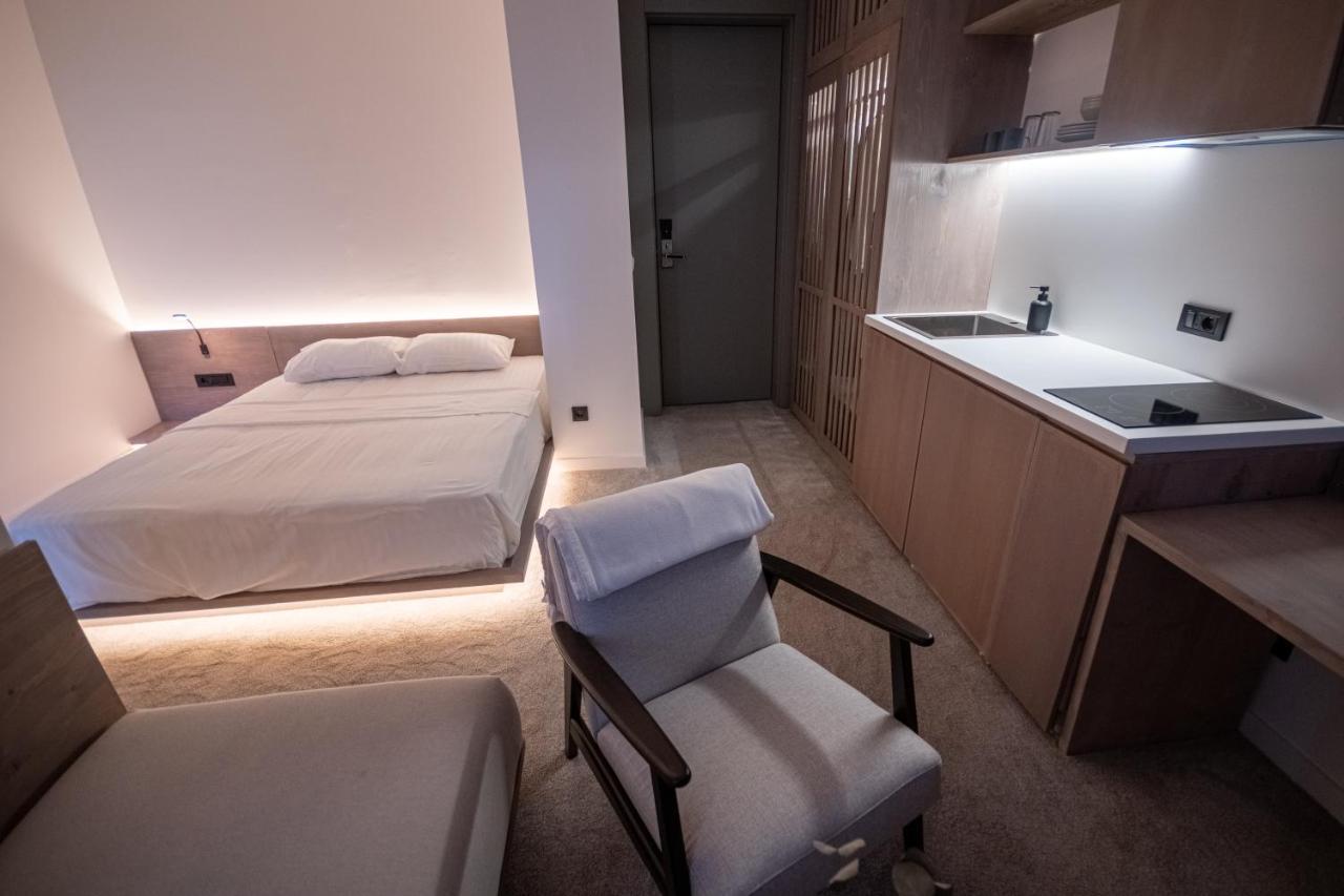 Bloom Suites Pristina Eksteriør billede