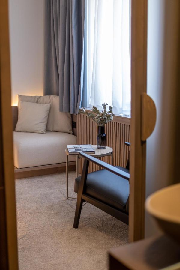 Bloom Suites Pristina Eksteriør billede