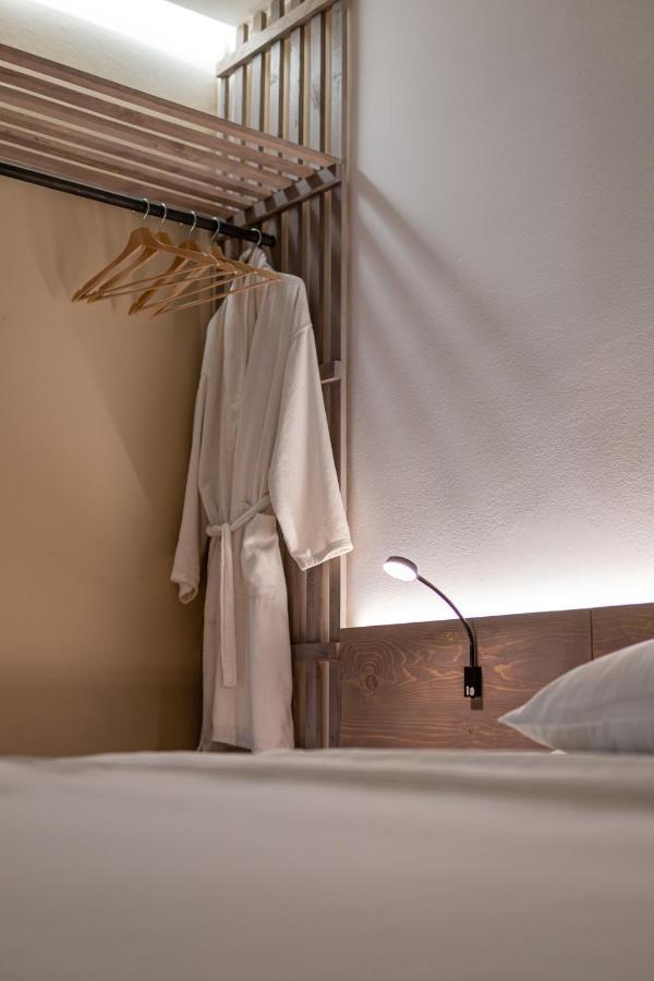 Bloom Suites Pristina Eksteriør billede